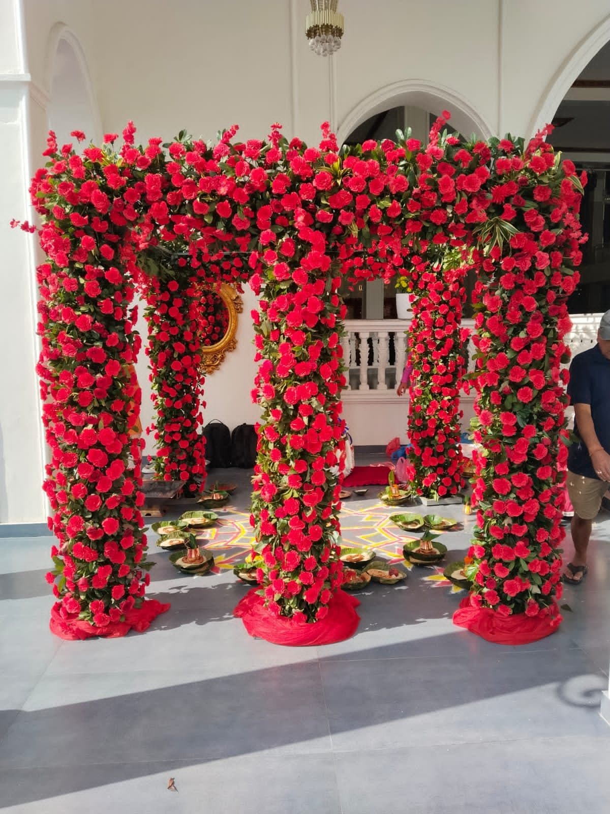 Mandap decoration by Floral Roots & Decor — design 13